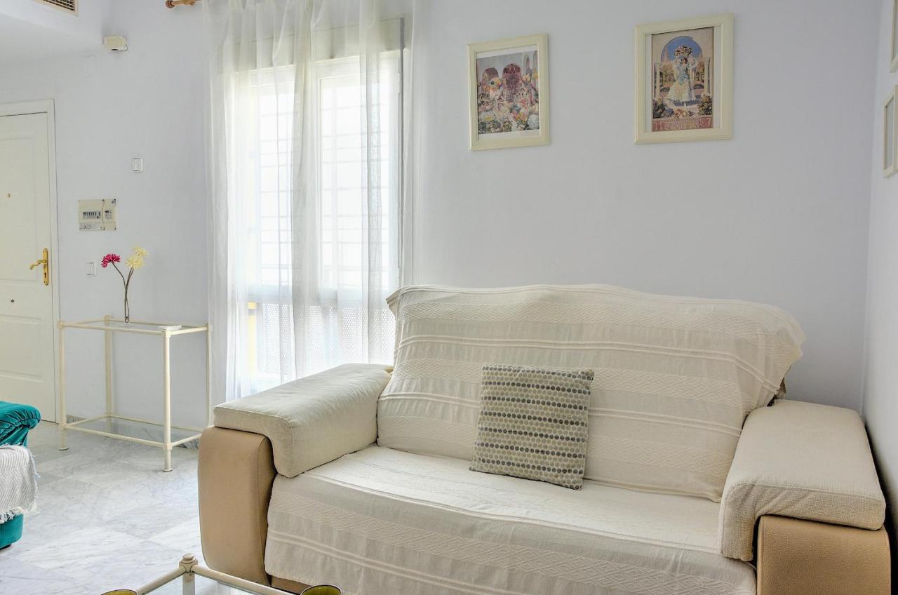 Apartamento Para Dos En San Bernardo Seville Exterior photo